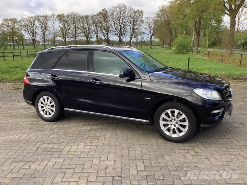 Mercedes-Benz ML 350 Внедорожники