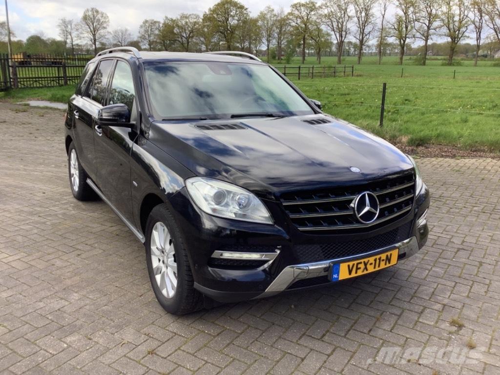 Mercedes-Benz ML 350 Внедорожники