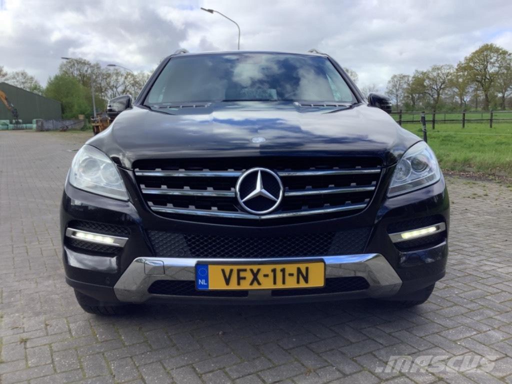 Mercedes-Benz ML 350 Внедорожники