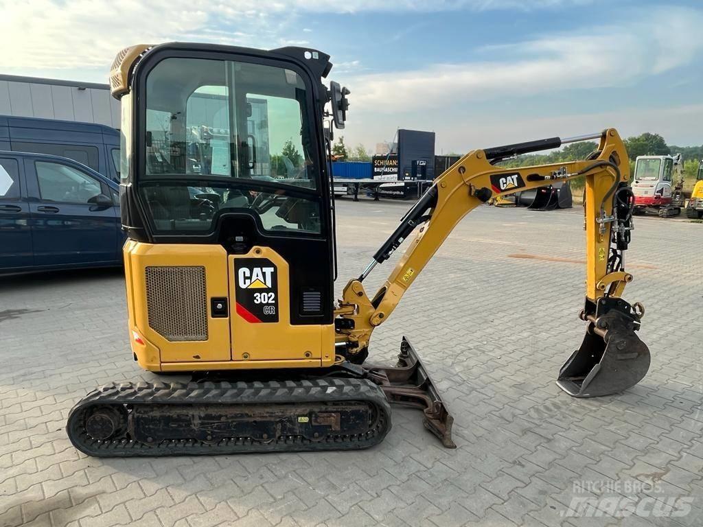 CAT 302 Мини-экскаваторы