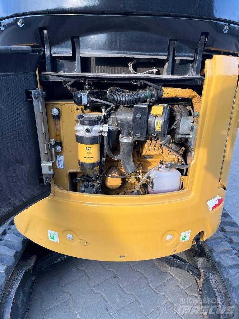 CAT 302 Мини-экскаваторы