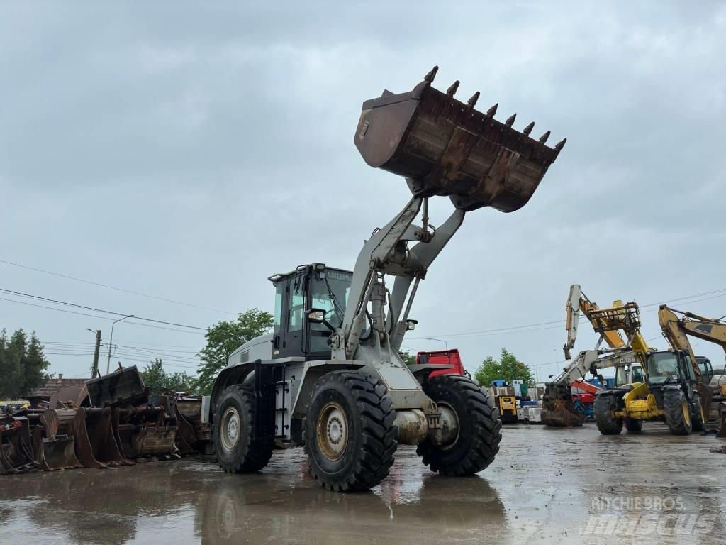 CAT 936H Фронтальные погрузчики