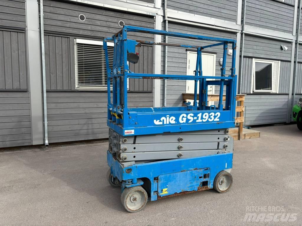 Genie GS 1932 Ножничные подъемники
