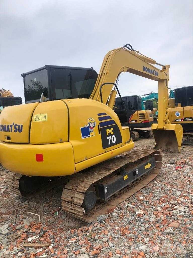 Komatsu PC 70-8 Гусеничные экскаваторы