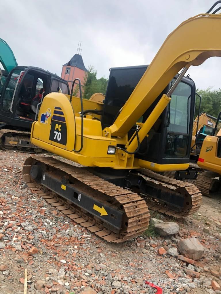 Komatsu PC 70-8 Гусеничные экскаваторы