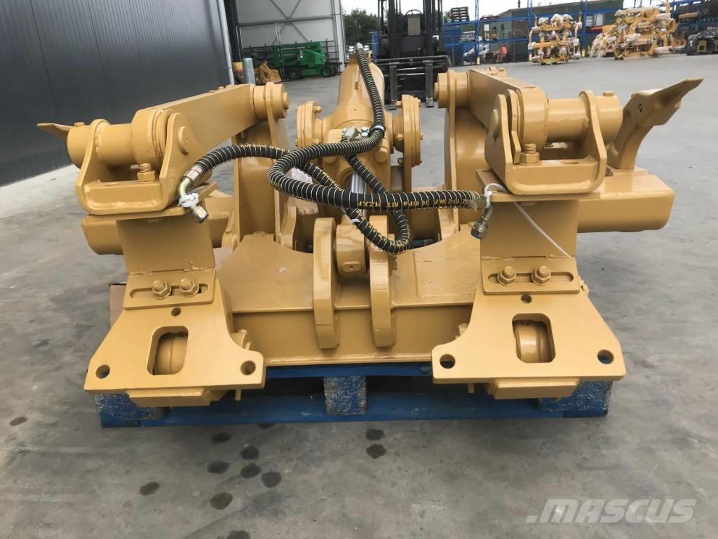 CAT D4 NG Навесные рыхлители