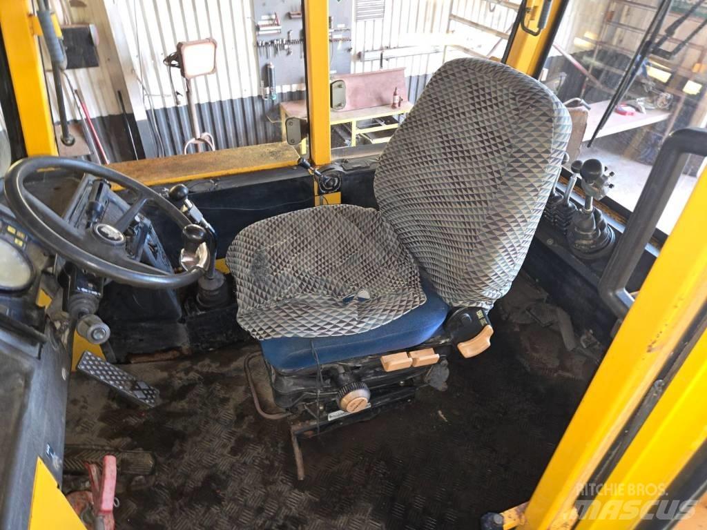 Volvo BM 6300 6300 Экскаваторы-погрузчики