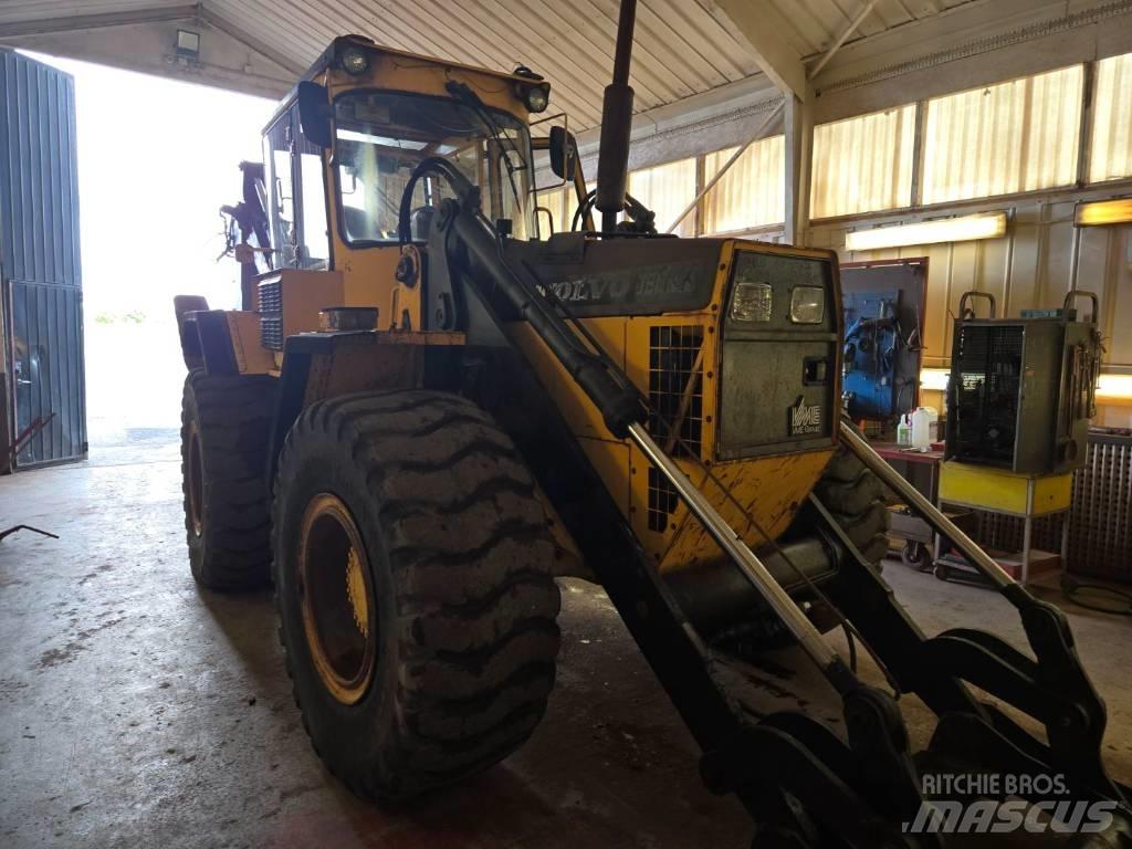 Volvo BM 6300 6300 Экскаваторы-погрузчики
