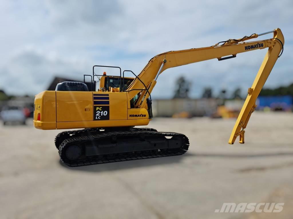 Komatsu PC 210 LC-10 Гусеничные экскаваторы