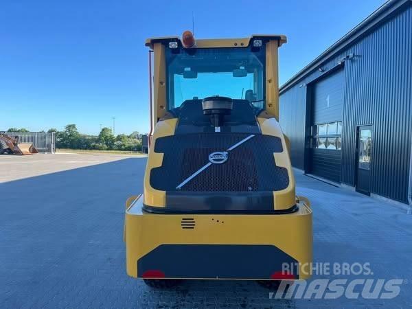 Volvo SD 75 B Грунтовые катки