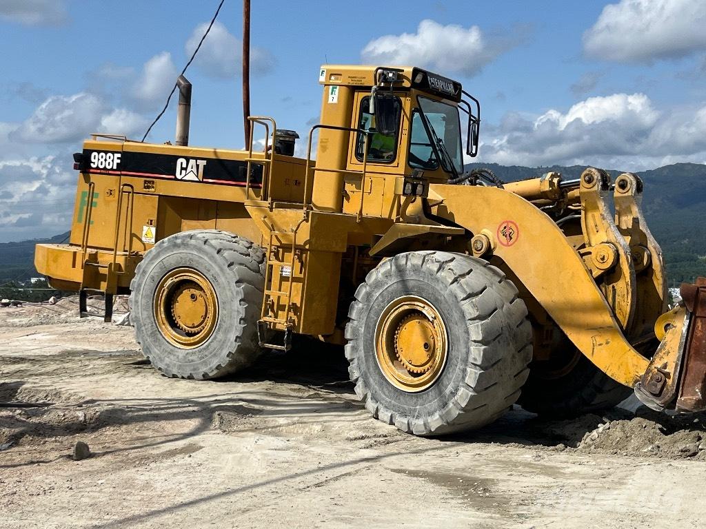 CAT 988 F II Фронтальные погрузчики