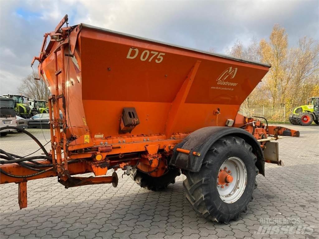 GÜSTROWER D075 Разбрасыватели минеральных удобрений