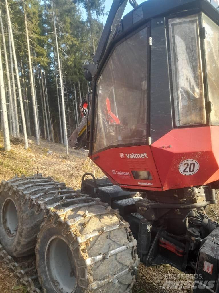 Valmet 911.3 Харвестеры