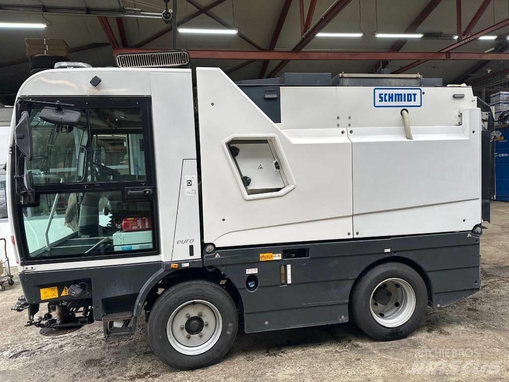 Schmidt Cleango 500 Вакуумные уборочные машины