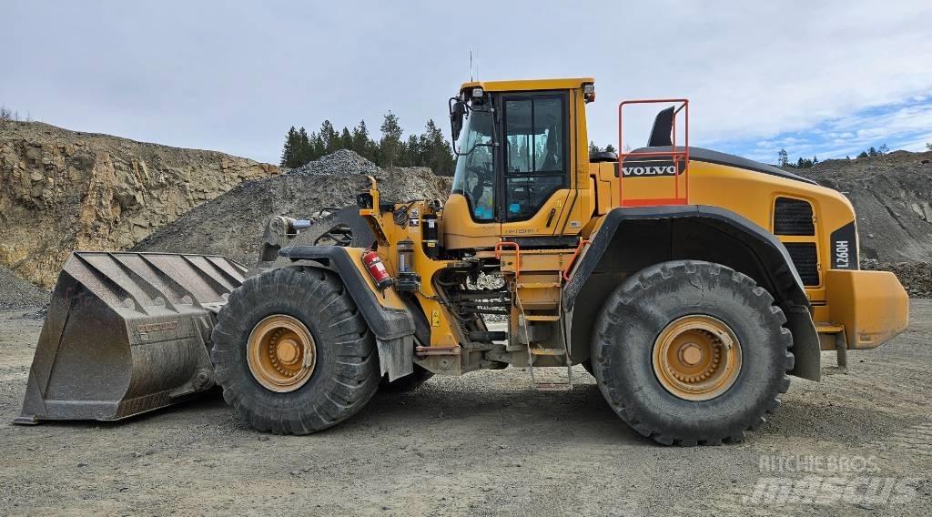 Volvo L 260 H Фронтальные погрузчики