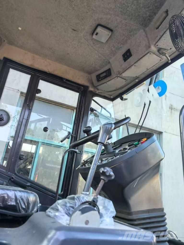 XCMG XS 143 Грунтовые катки