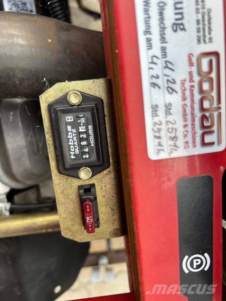 Toro SandPro5020 Бункерные грабли