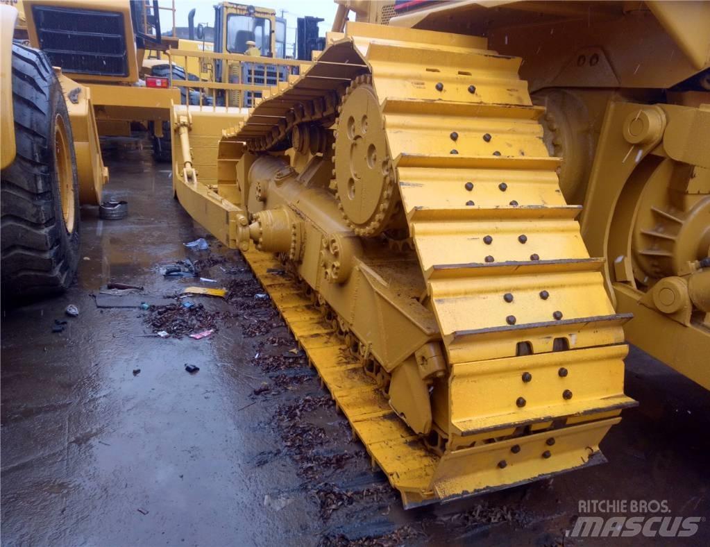 CAT D 7 R Гусеничные бульдозеры
