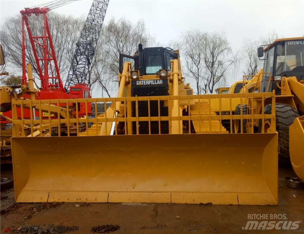 CAT D 7 R Гусеничные бульдозеры