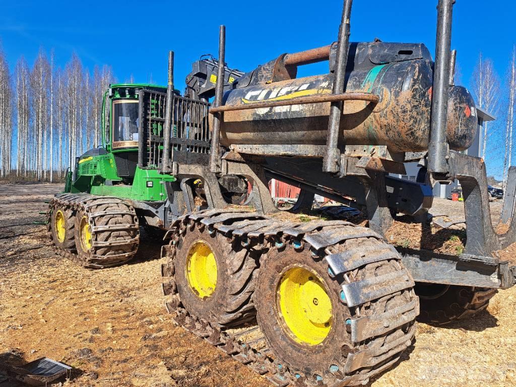 John Deere 1210G Форвардеры