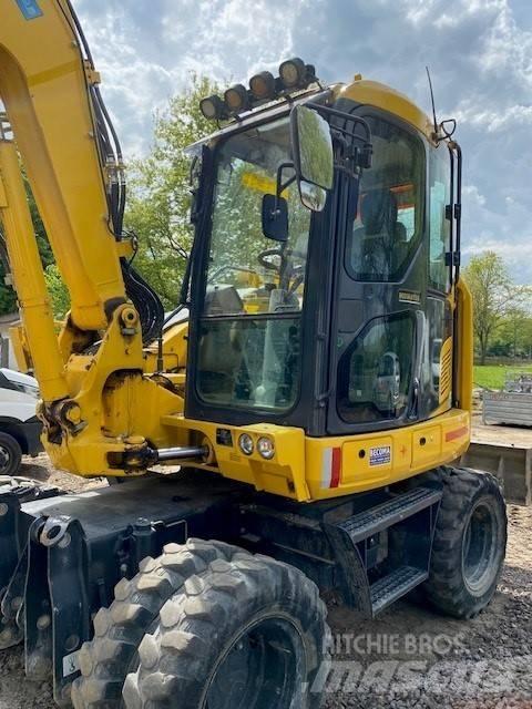 Komatsu PW98MR-11 Колёсные экскаваторы
