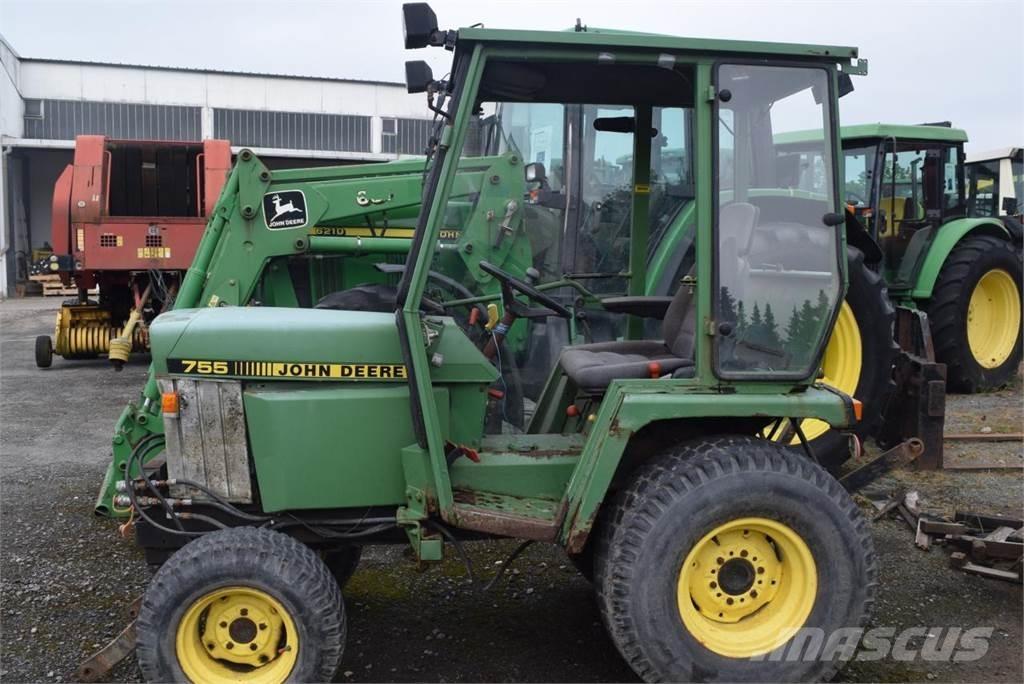 John Deere 755 Трактора