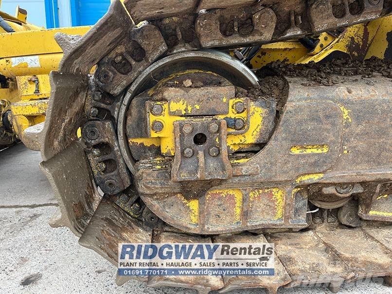 Komatsu D 51 PX-24 Гусеничные бульдозеры