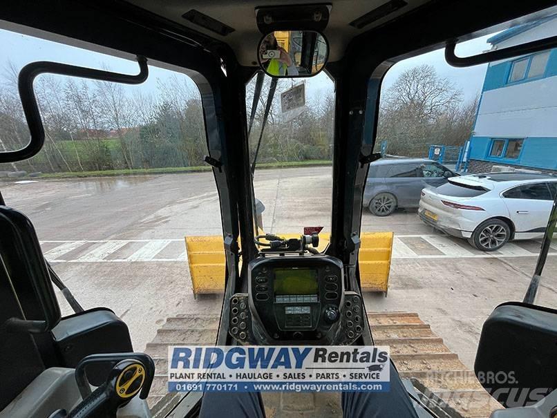 Komatsu D 51 PX-24 Гусеничные бульдозеры