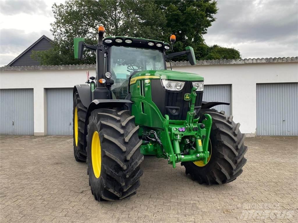 John Deere 6R 215 Трактора