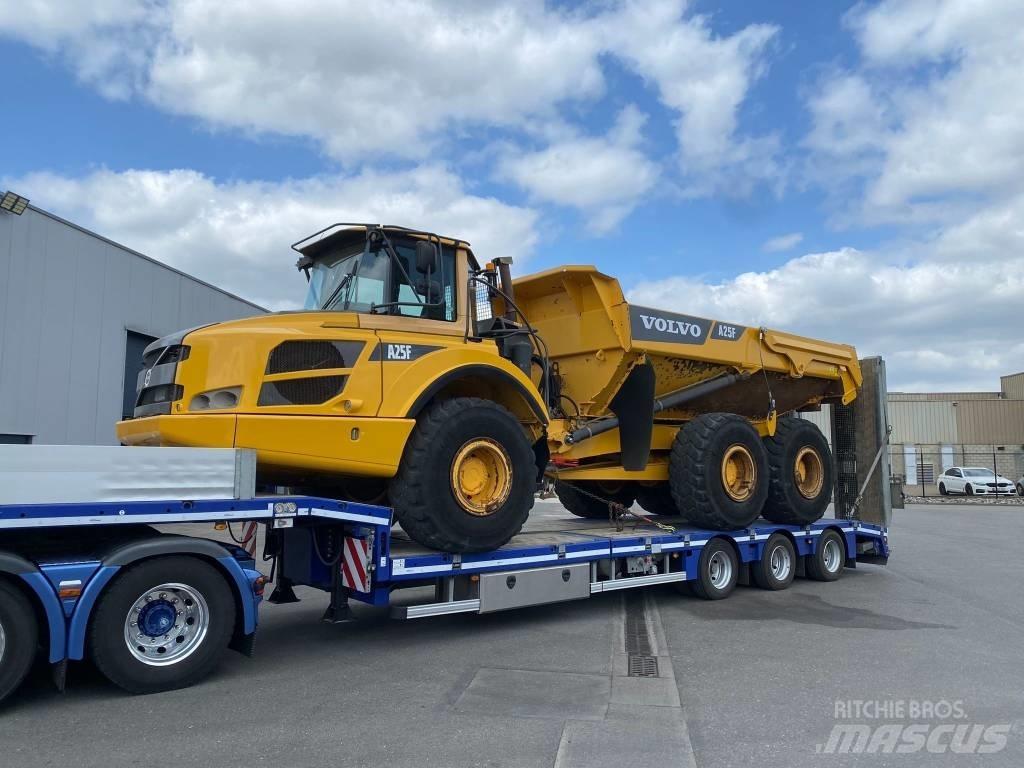 Volvo A 25 F Шарнирно-сочленённые самосвалы