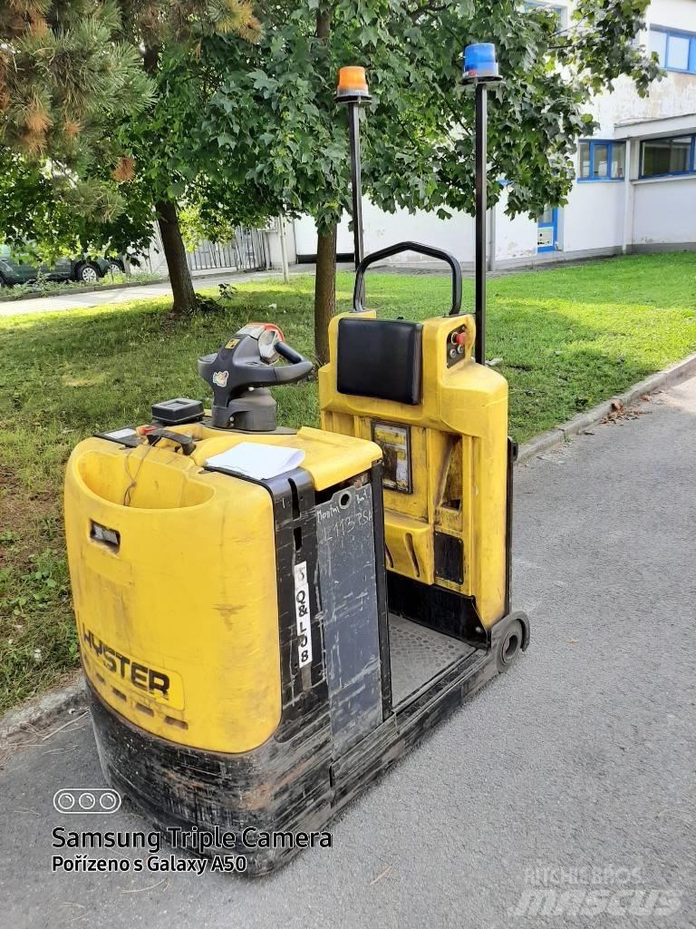 Hyster LO5.0T Складские электротягачи
