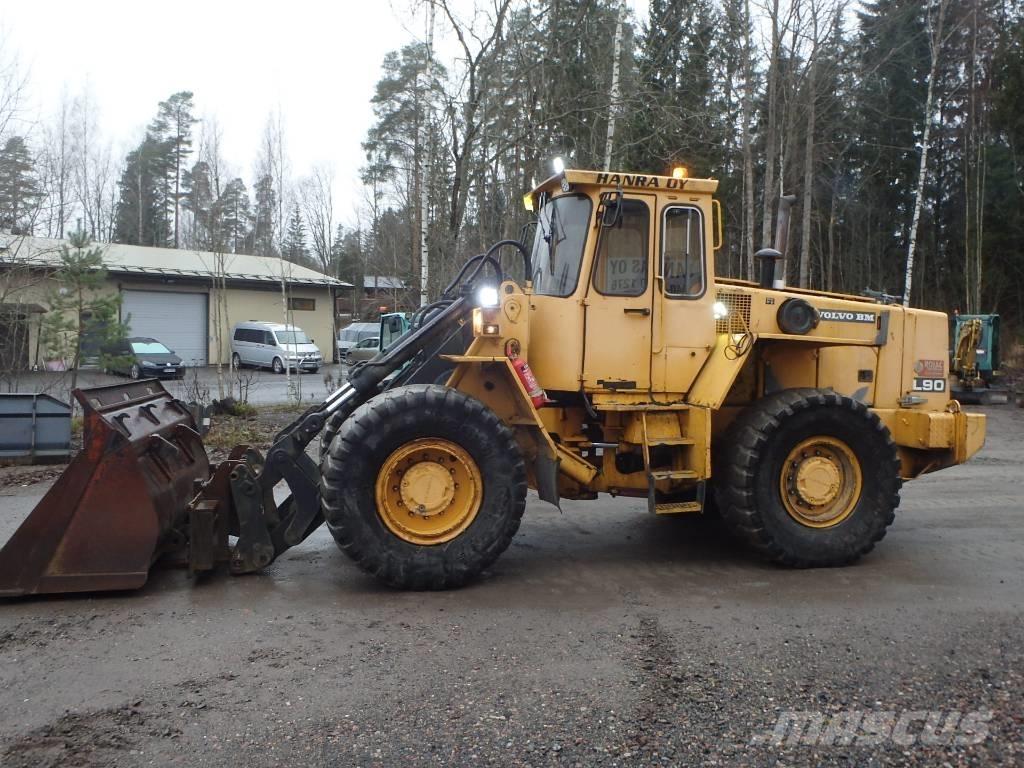 Volvo BM L 90 Фронтальные погрузчики
