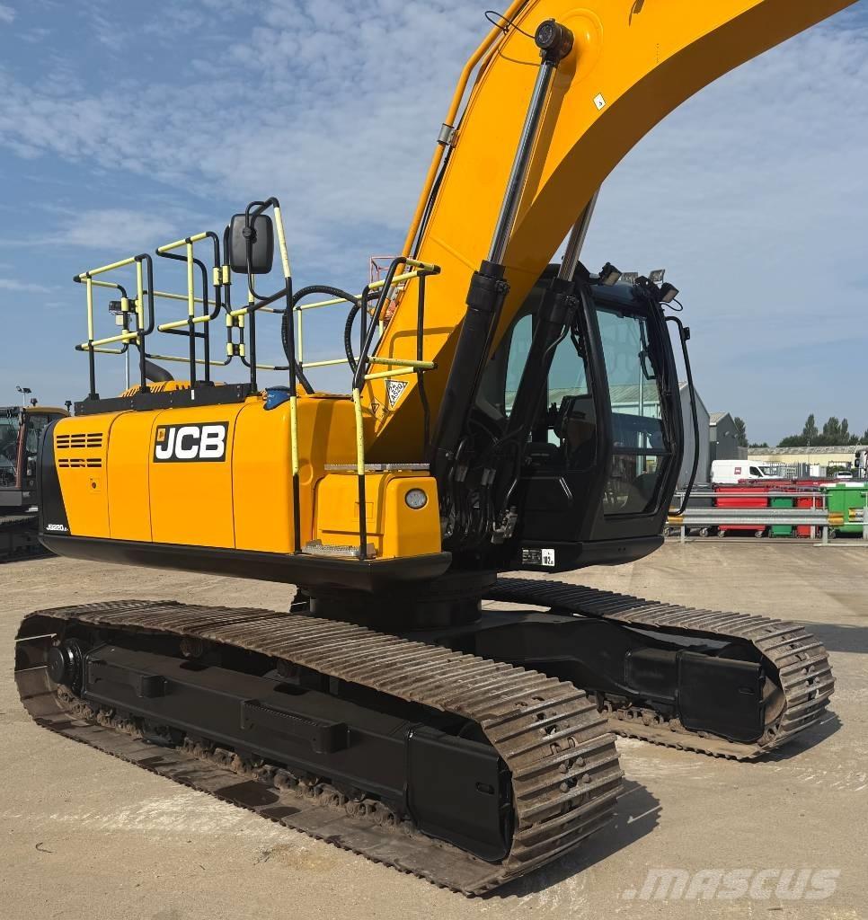 JCB JS 220 LC Гусеничные экскаваторы