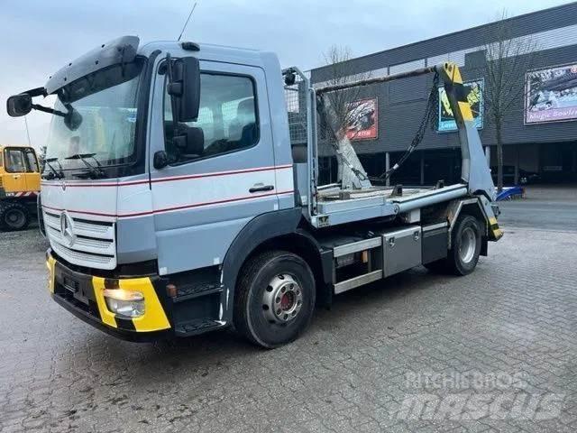 Mercedes-Benz 1327 Скиповые погрузчики