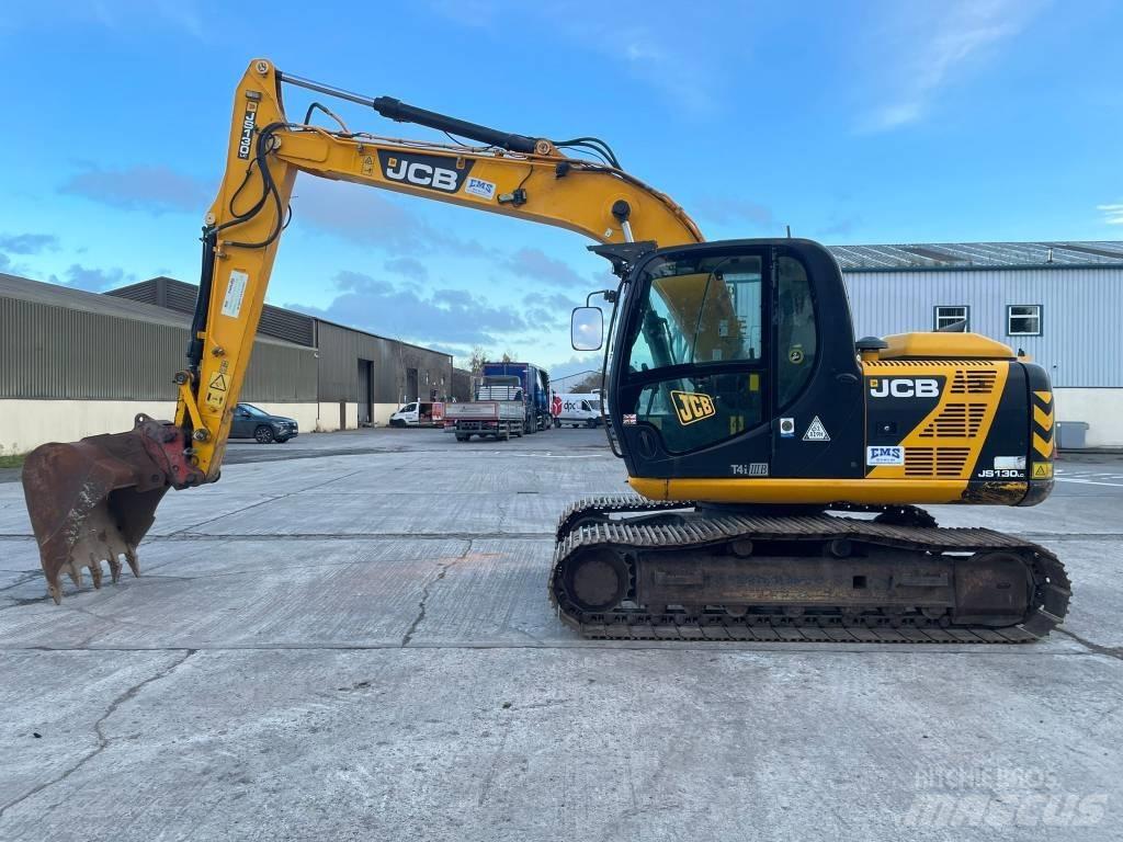 JCB JS 130 LC Гусеничные экскаваторы