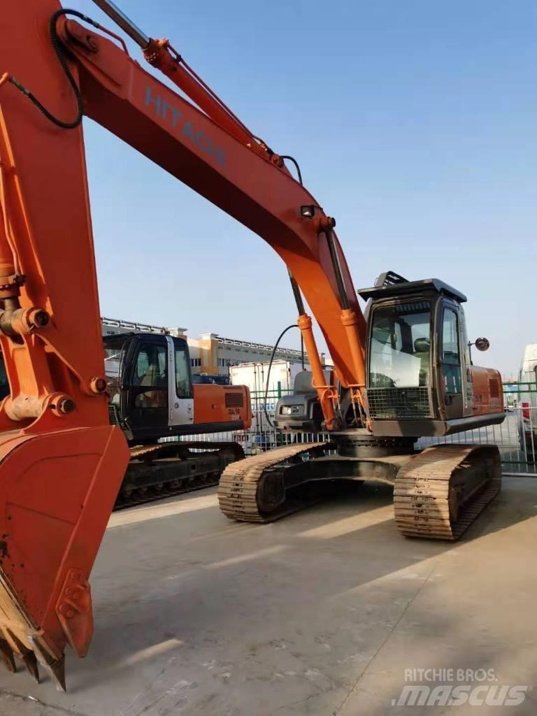 Hitachi ZX 210 Гусеничные экскаваторы