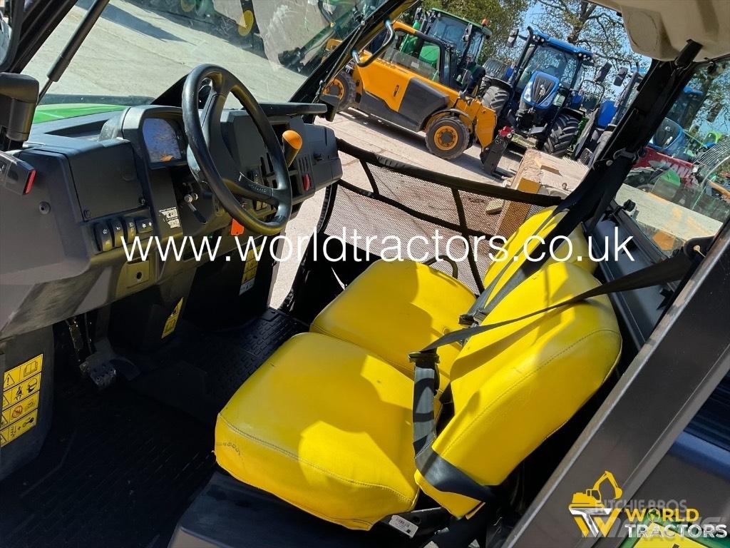 John Deere Gator Коммунальные машины