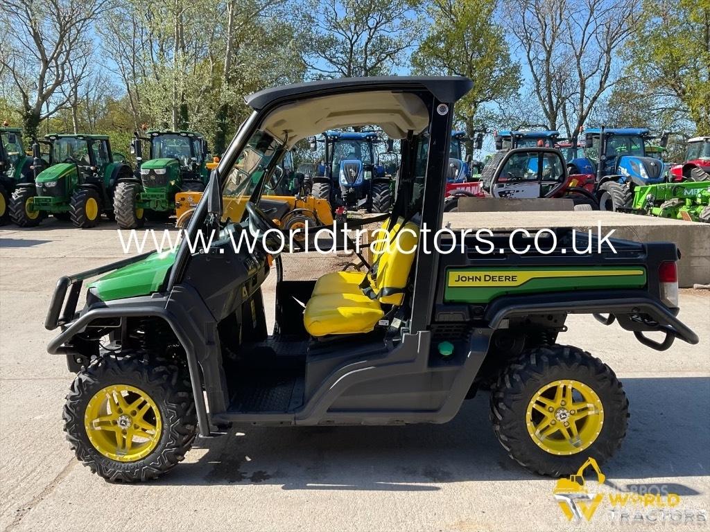 John Deere Gator Коммунальные машины