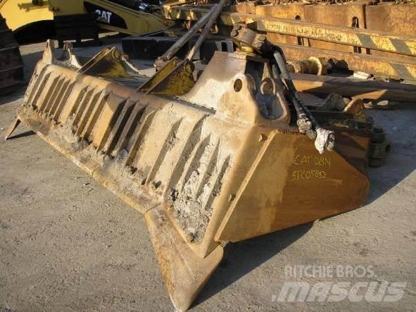 CAT D8N Гусеничные бульдозеры