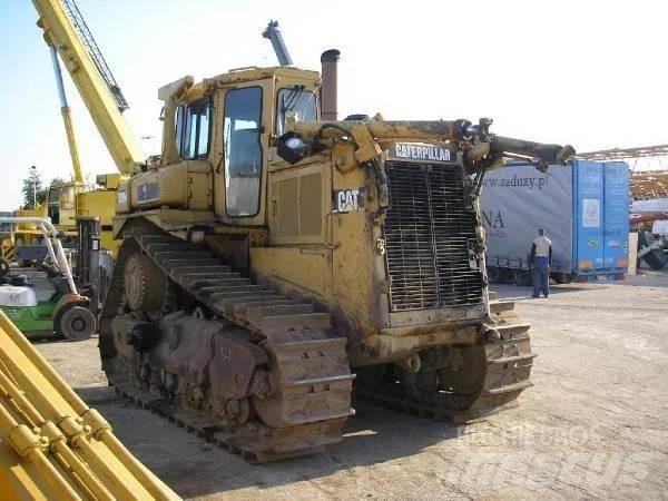 CAT D8N Гусеничные бульдозеры