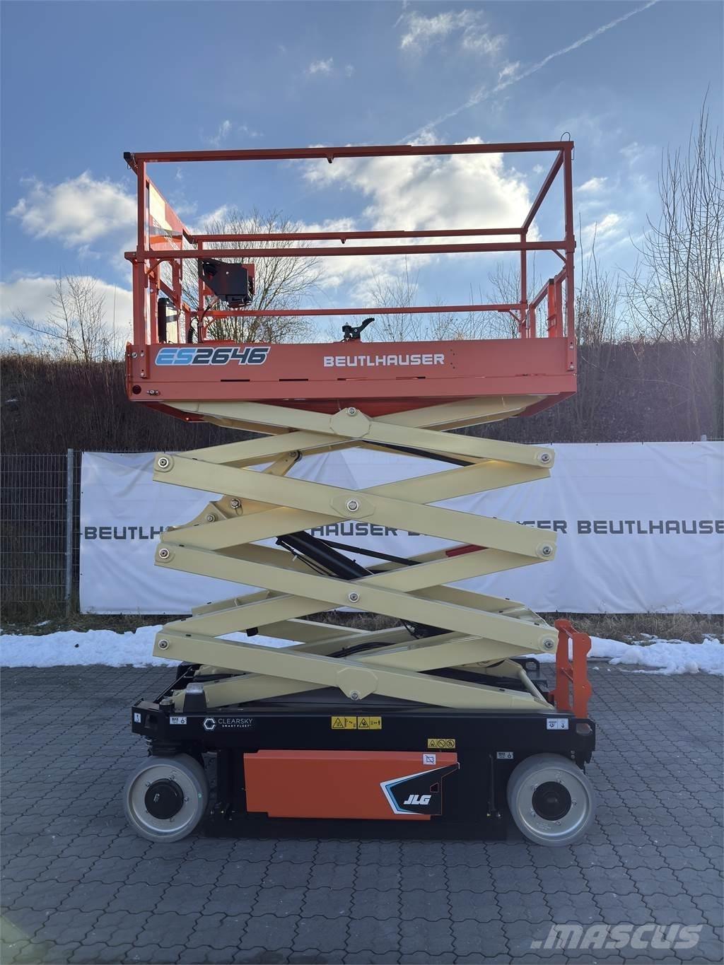 JLG ES2646 Ножничные подъемники