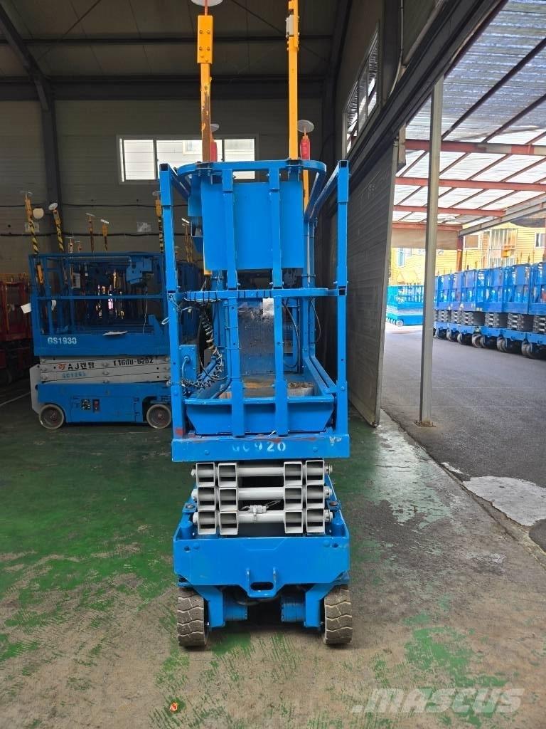 Genie GS 1930 Ножничные подъемники