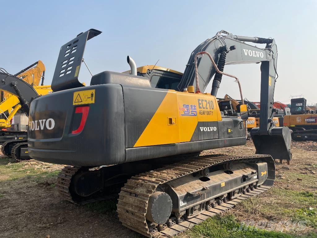 Volvo EC 210 Гусеничные экскаваторы