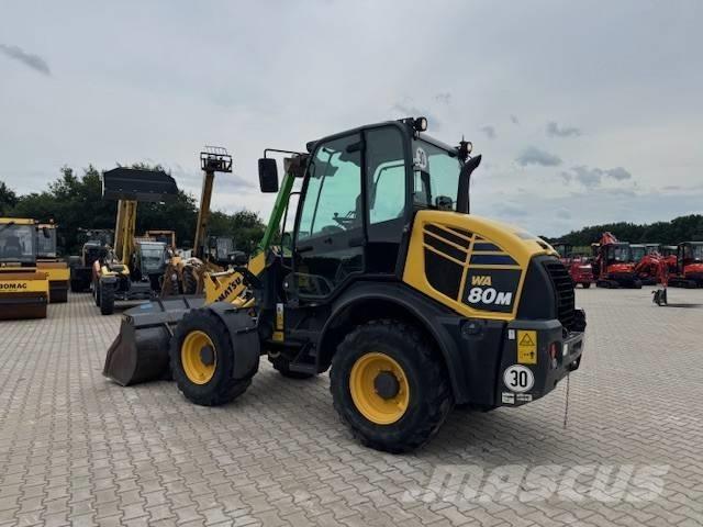 Komatsu WA 80 M Фронтальные погрузчики