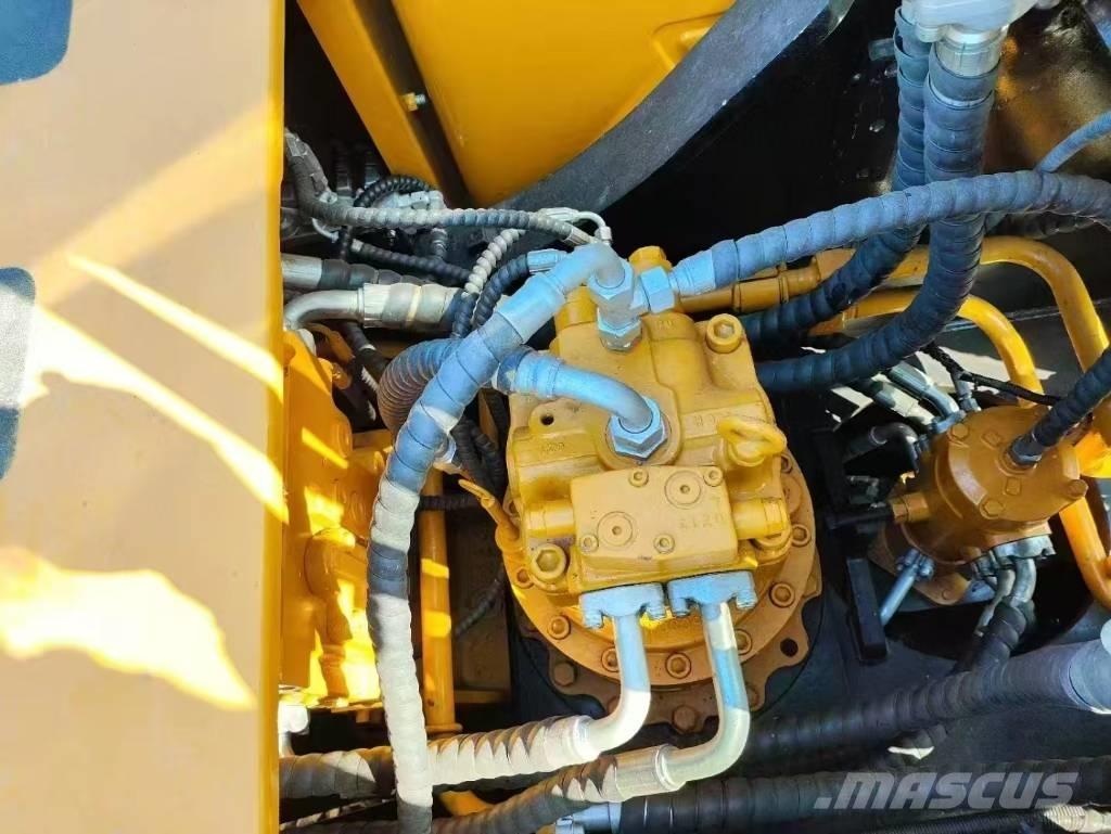 Sany SY215C Гусеничные экскаваторы