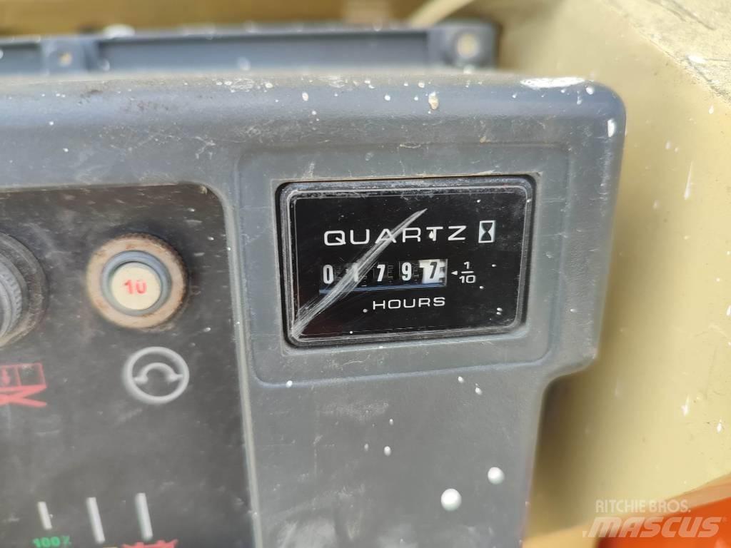 JLG 3246 ES Ножничные подъемники