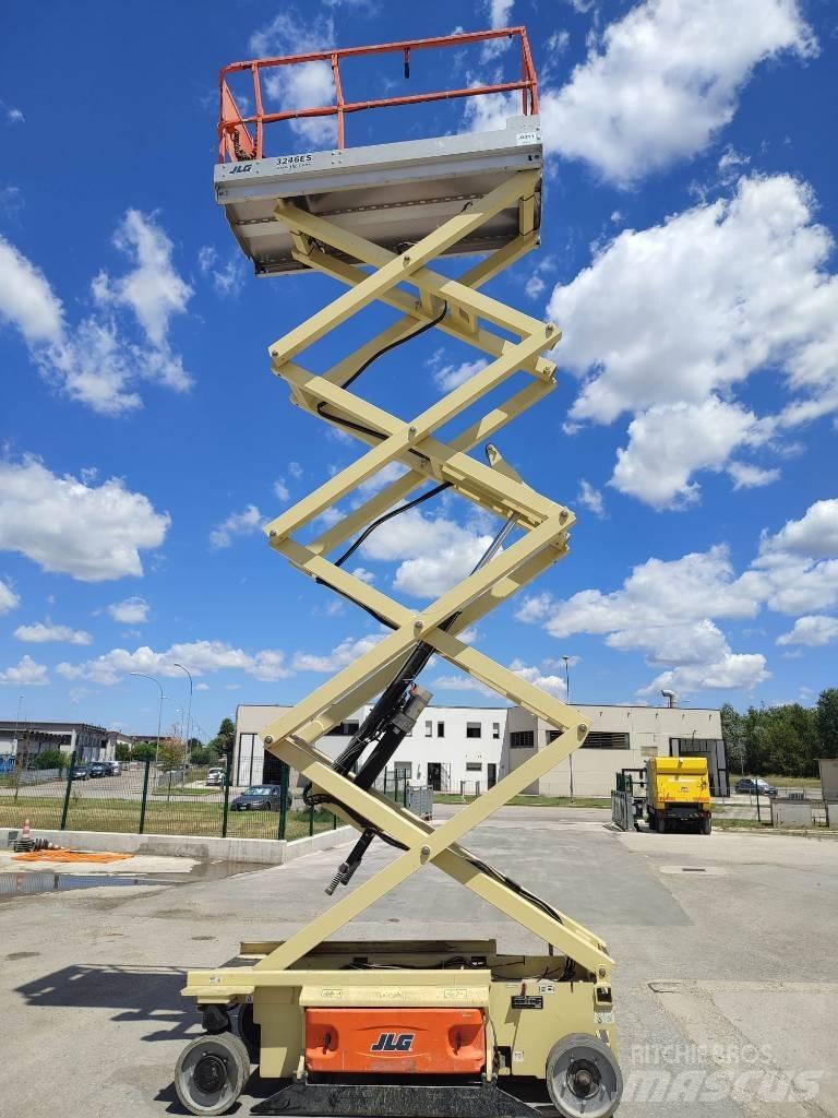 JLG 3246 ES Ножничные подъемники