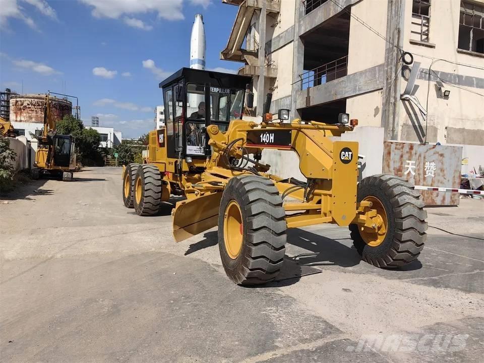 CAT 140H Грейдеры