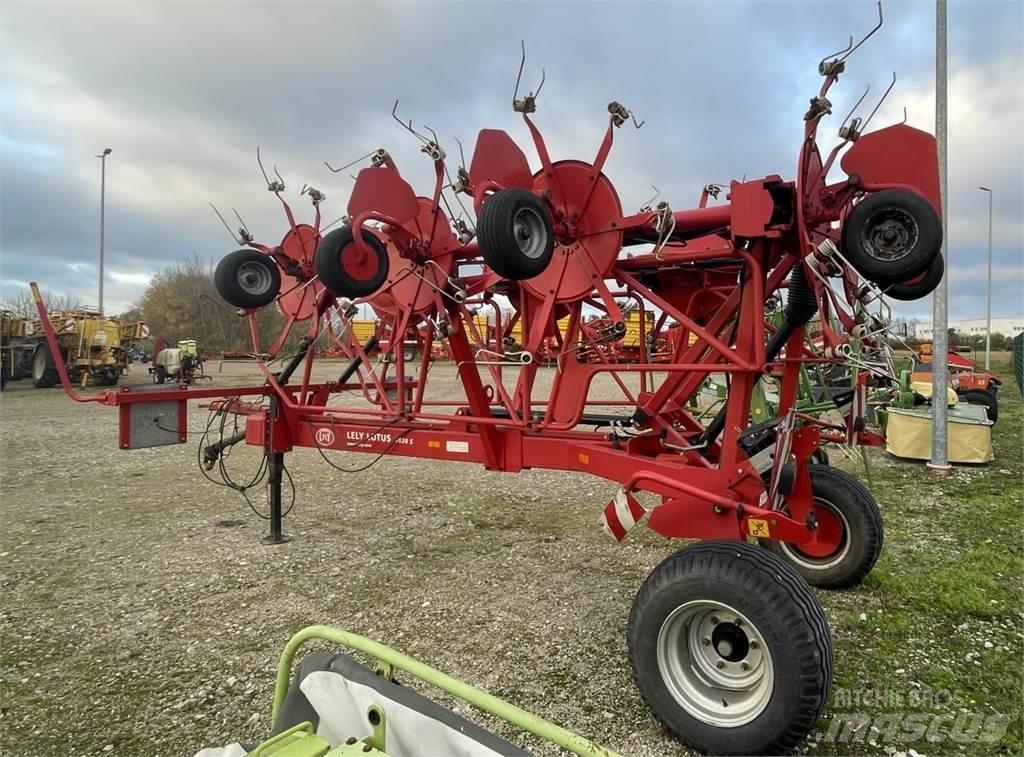 Lely Lotus 1020 S Грабли-ворошилки