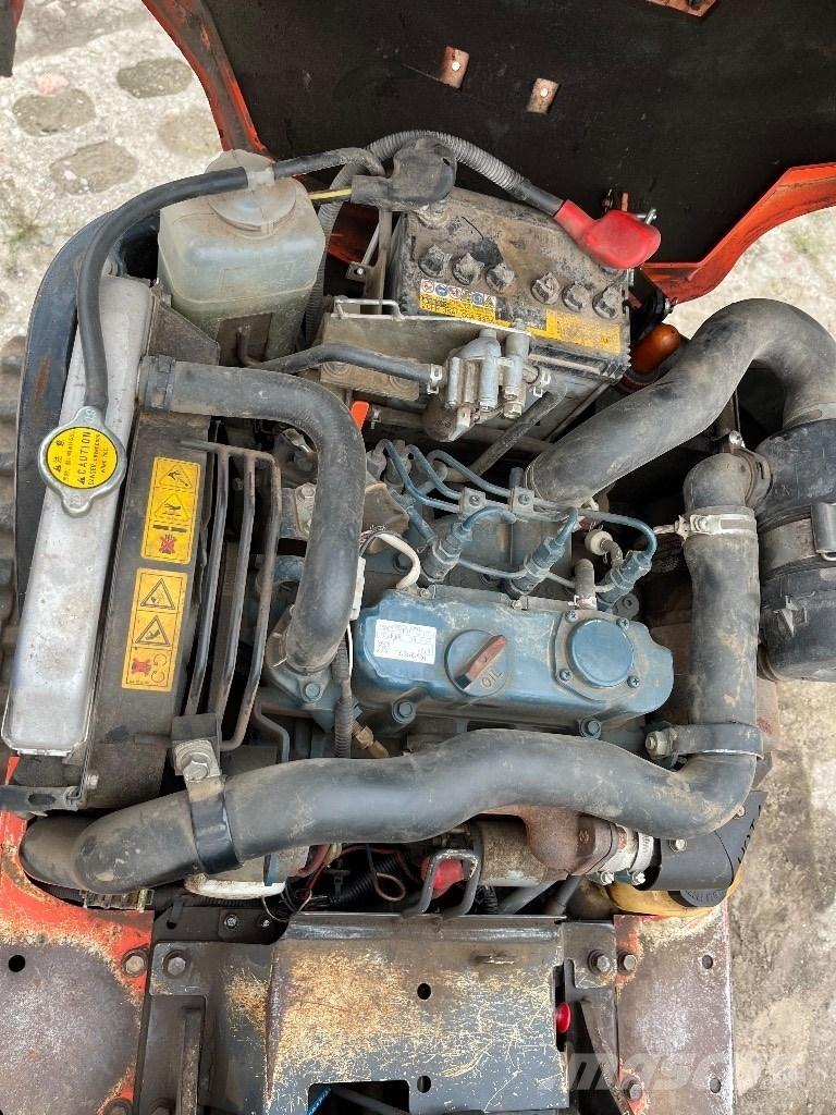 Kubota U10-3 Мини-экскаваторы